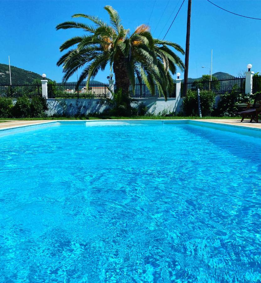 Kavala Beach Hotel apartments Nea Iraklitsa Bagian luar foto