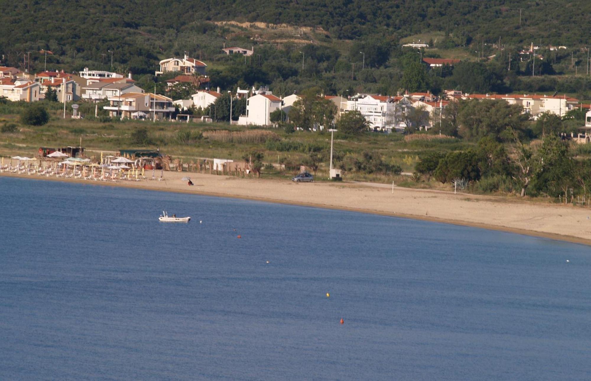Kavala Beach Hotel apartments Nea Iraklitsa Bagian luar foto