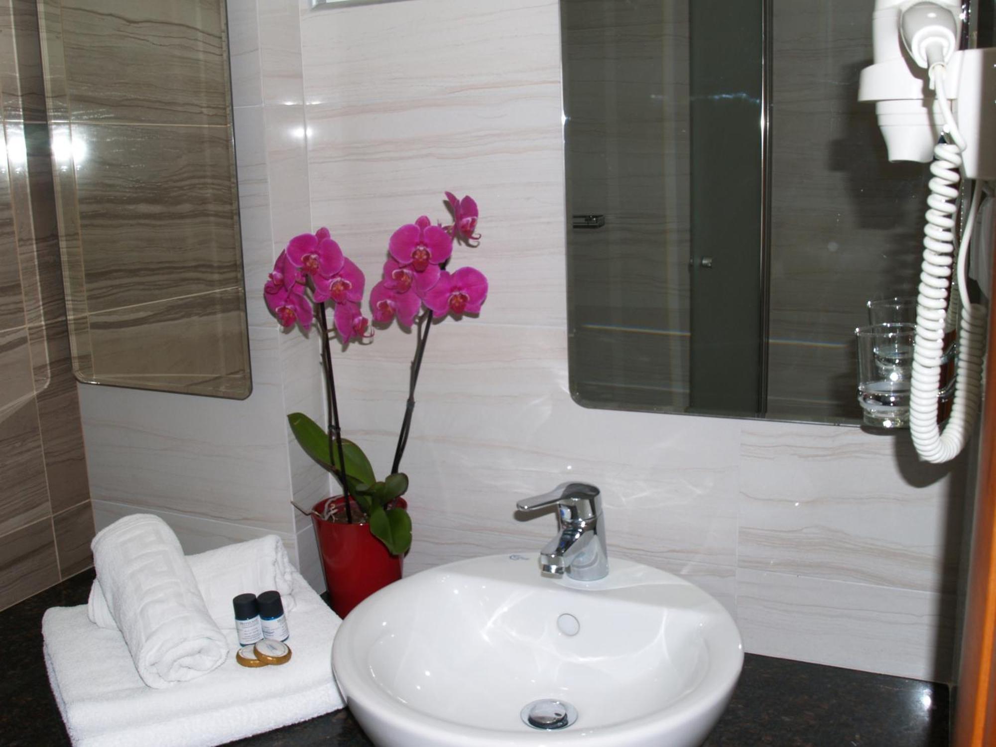 Kavala Beach Hotel apartments Nea Iraklitsa Ruang foto